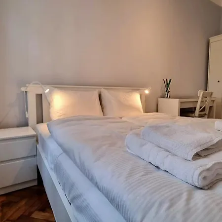 Light Blue * 的里雅斯特